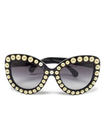 Pre-owned Chanel Pearl-embellishment Cat-eye Sunglasses In Black
