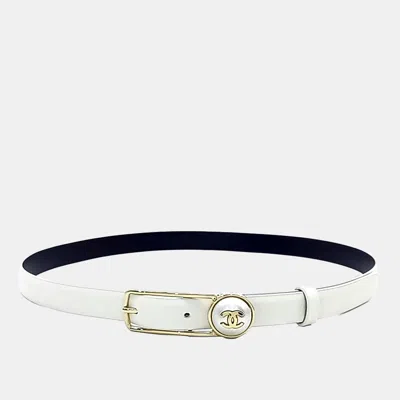 Pre-owned Chanel Pearl-embellished Belt In White