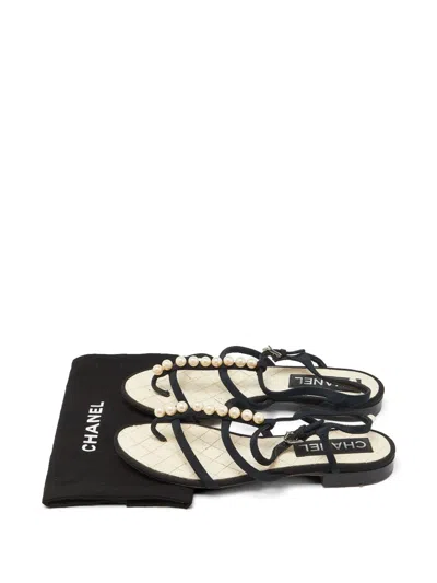 Pre-owned Chanel Pearl-embellished Thong Flat Sandals In Black