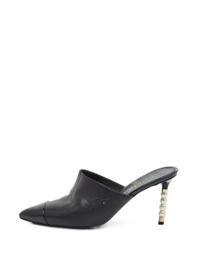 Pre-owned Chanel Pearl-heel Patent-cap Mules In Black