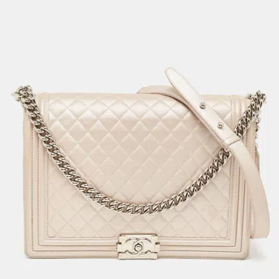 Pre-owned Chanel Pearlshimmer Quilted Leather Large Boy Flap Bag In White