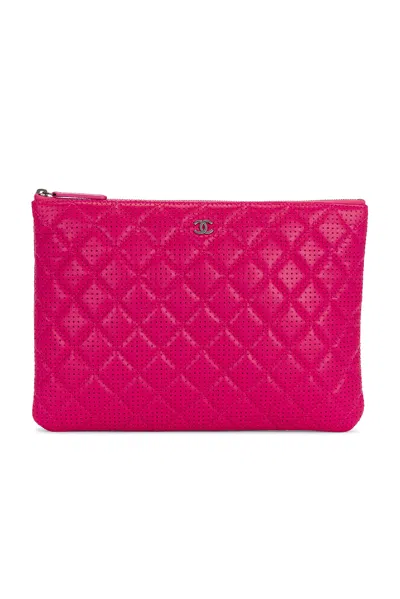 Pre-owned Chanel Perforated Lambskin O Case Clutch