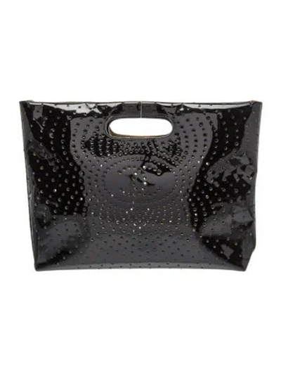 Pre-owned Chanel Perforated Patent Cc Clutch In Black