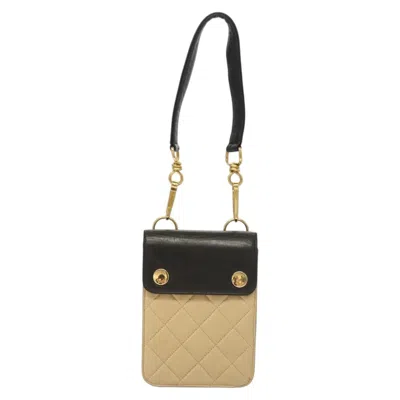 Pre-owned Chanel Phone Case Beige Leather Clutch Bag ()