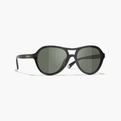 Chanel Pilot Sunglasses In Brown