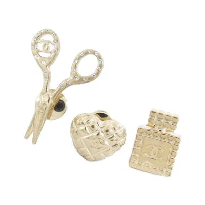 Pre-owned Chanel Pin Brooch () In Gold