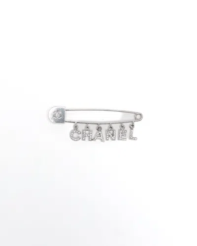Pre-owned Chanel Pin Brooch In Silver