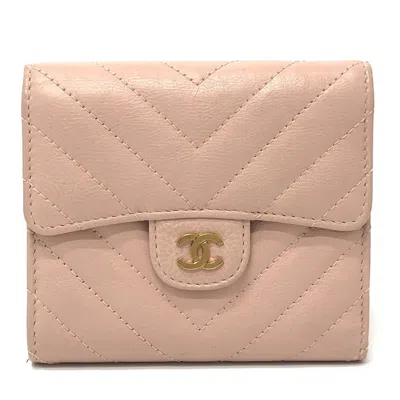Pre-owned Chanel Pink Beige Leather Wallet (tri-fold) ()