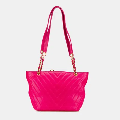 Pre-owned Chanel Pink Chevron Lambskin Tote