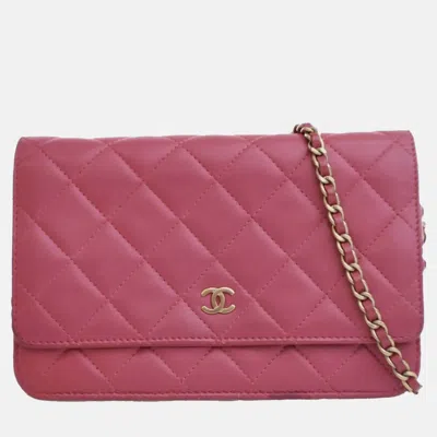 Pre-owned Chanel Pink Classic Lambskin Wallet On Chain