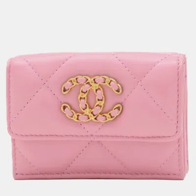 Pre-owned Chanel Pink Lambskin 19 Small Flap Wallet