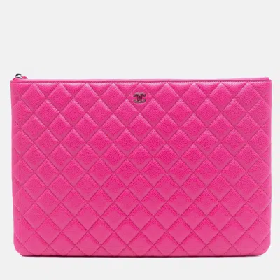 Pre-owned Chanel Pink Large Quilted Caviar O Case Clutch