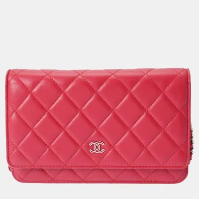 Pre-owned Chanel Pink Leather Classic Wallet On Chain
