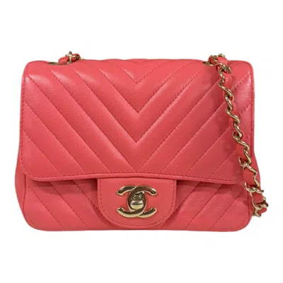 Pre-owned Chanel Pink Leather Shoulder Bag ()