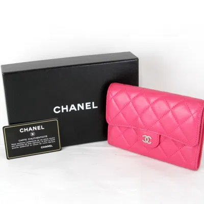 Pre-owned Chanel Pink Leather Wallet (bi-fold) ()