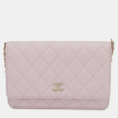 Pre-owned Chanel Pink Pearl Chain Wallet On Chain