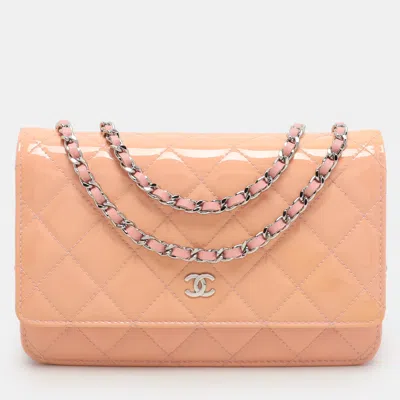 Pre-owned Chanel Pink Quilted Patent Leather Cc Wallet On Chain