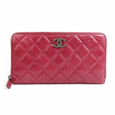 Pre-owned Chanel Pink Red Color Patent Leather Long Wallet (bi-fold) ()