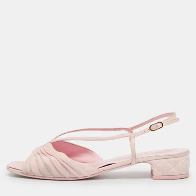 Pre-owned Chanel Pink Suede Cc Ankle Strap Flat Sandals Size 40.5
