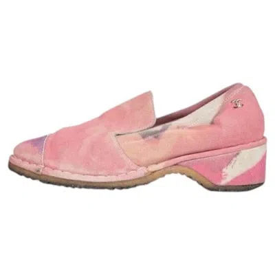 Pre-owned Chanel Pink Suede Pumps With Iconic Logo - Size 38