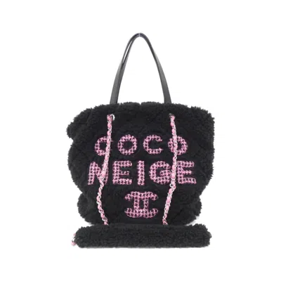 Pre-owned Chanel Pink Tweed Handbag () In Multi