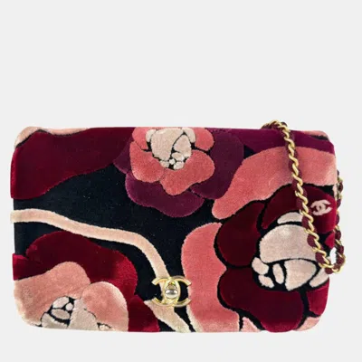 Pre-owned Chanel Pink Velvet Paris-cosmopolite Camellia Flap Shoulder Bag