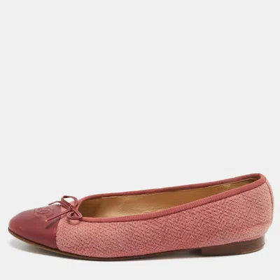 Pre-owned Chanel Pink/burgundy Tweed And Leather Cc Cap Toe Bow Ballet Flats Size 39