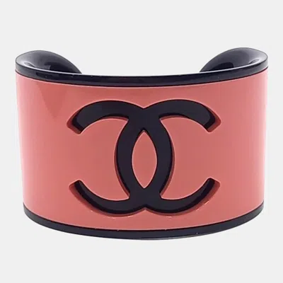 Pre-owned Chanel Plastic Bangle In Multi