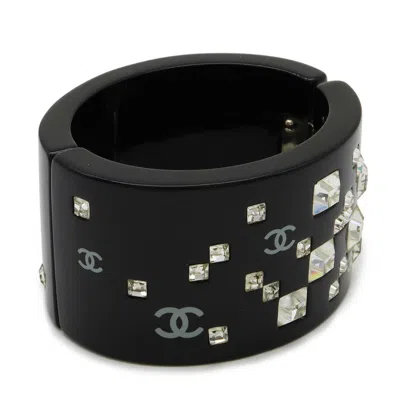 Pre-owned Chanel Plastic Rhinestone Bangle () In Black