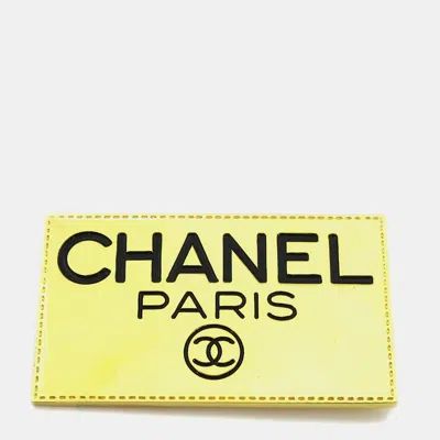 Pre-owned Chanel Plate Brooch Pin Gold