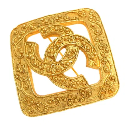 Pre-owned Chanel Plating Brooch () In Gold