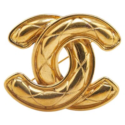 Pre-owned Chanel Plating Brooch () In Gold