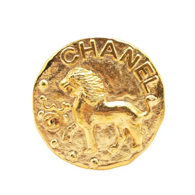 Pre-owned Chanel Plating Brooch () In Gold