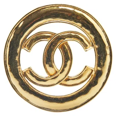 Pre-owned Chanel Plating Brooch () In Gold