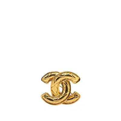 Pre-owned Chanel Plating Brooch () In Gold