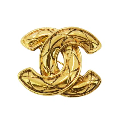 Pre-owned Chanel Plating Brooch () In Gold