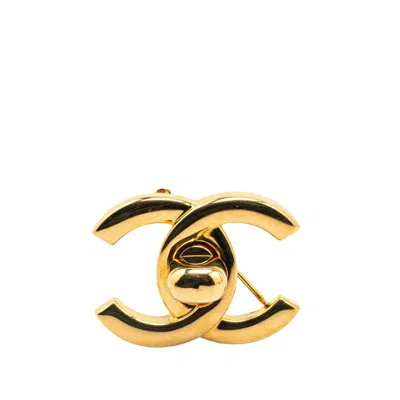 Pre-owned Chanel Plating Brooch () In Gold