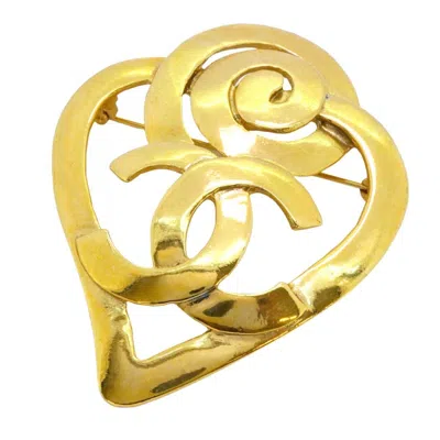 Pre-owned Chanel Plating Brooch () In Gold