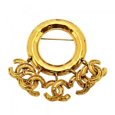 Pre-owned Chanel Plating Brooch () In Gold