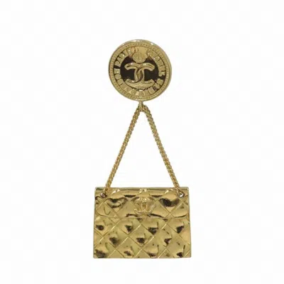Pre-owned Chanel Plating Brooch () In Gold