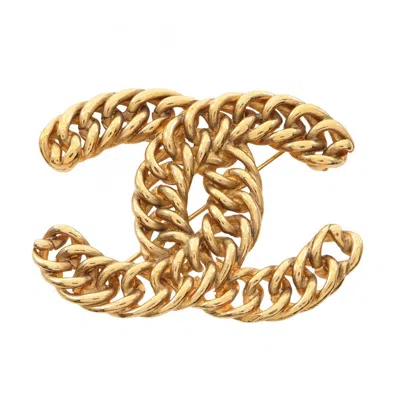 Pre-owned Chanel Plating Brooch () In Gold