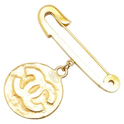 Pre-owned Chanel Plating Brooch () In Gold