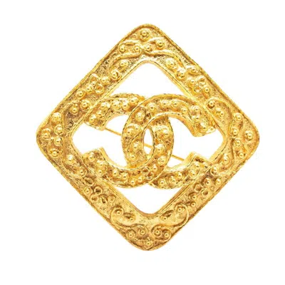Pre-owned Chanel Plating Brooch () In Gold