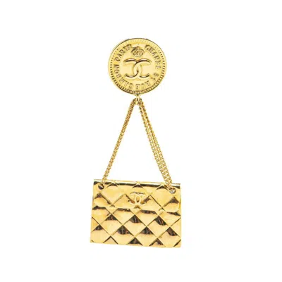 Pre-owned Chanel Plating Brooch () In Gold