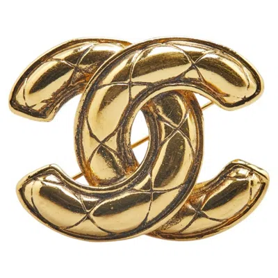 Pre-owned Chanel Plating Brooch () In Gold