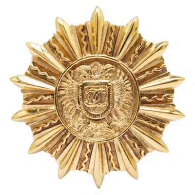 Pre-owned Chanel Plating Brooch () In Gold