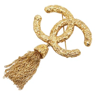 Pre-owned Chanel Plating Brooch () In Gold