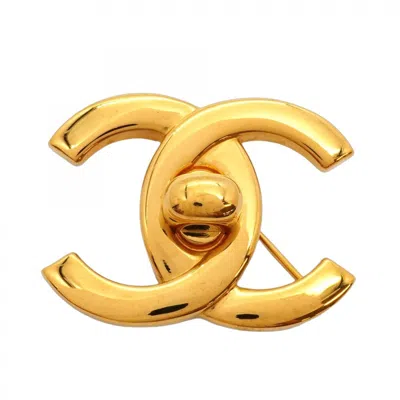 Pre-owned Chanel Plating Brooch () In Gold