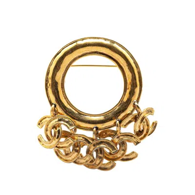 Pre-owned Chanel Plating Brooch () In Gold