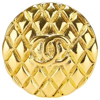 Pre-owned Chanel Plating Brooch () In Gold